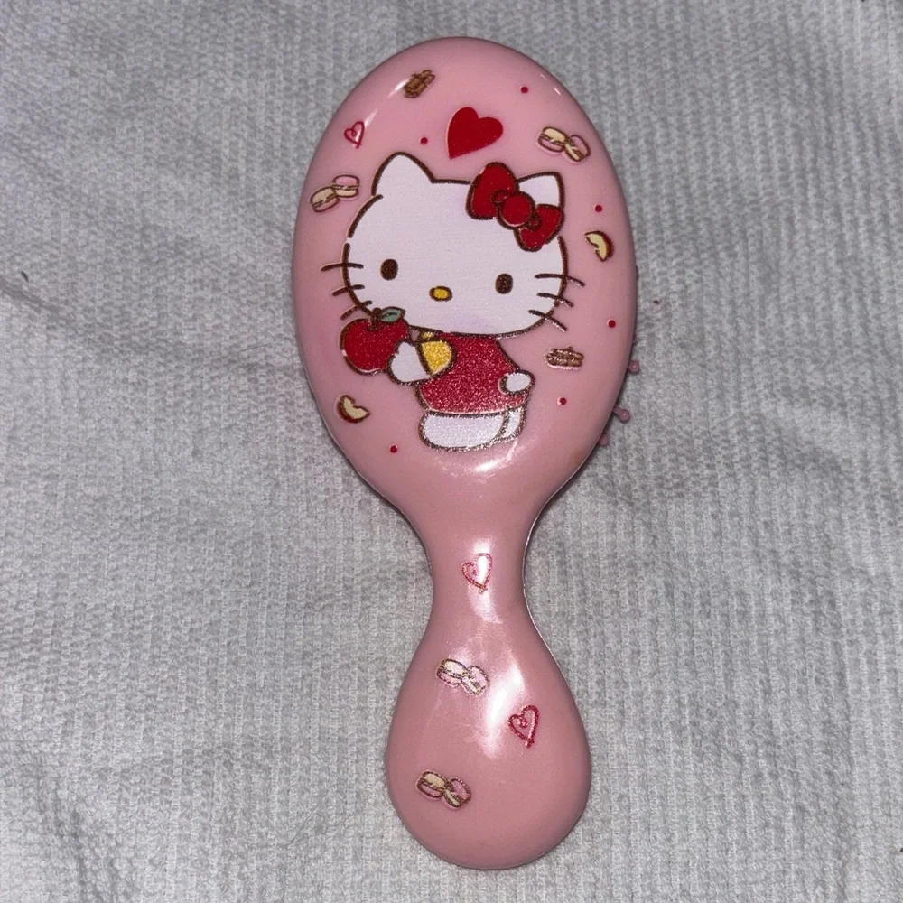 Hello Kitty Pink Hairbrush